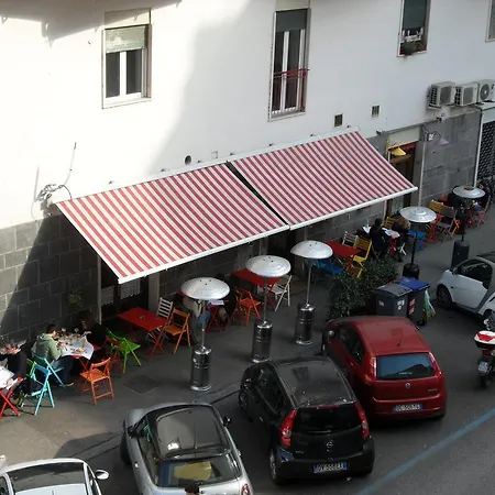 ゲストハウス Sinfonia Sul Tevere ローマ