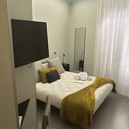 ゲストハウス Sinfonia Sul Tevere ローマ