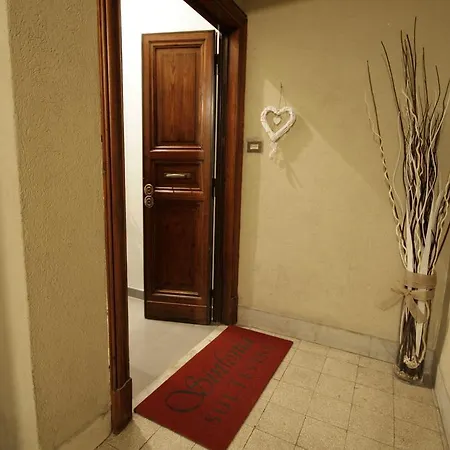 ゲストハウス Sinfonia Sul Tevere 4*